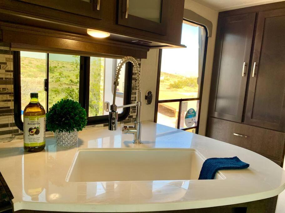 Jthavn Joshua Tree Desert Rv Stargazing Extérieur photo